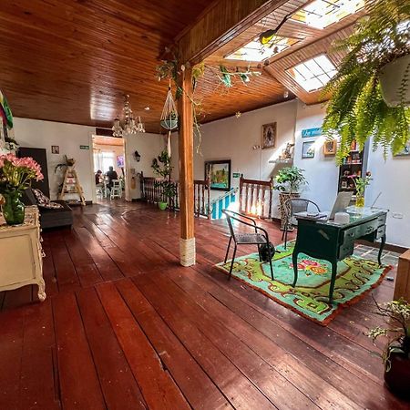 Casa Madre Tierra Src Bed & Breakfast Santa Rosa de Cabal Eksteriør bilde