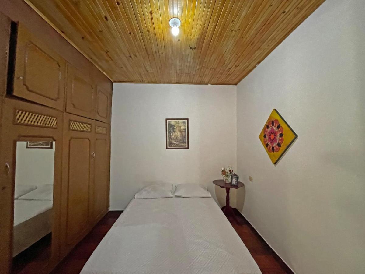 Casa Madre Tierra Src Bed & Breakfast Santa Rosa de Cabal Eksteriør bilde