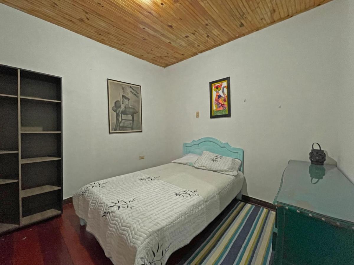 Casa Madre Tierra Src Bed & Breakfast Santa Rosa de Cabal Eksteriør bilde